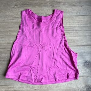 Athletic Crop Top (3 for 20, 4 for 30 deal)